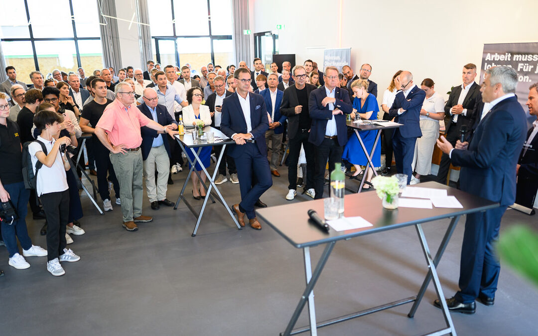 Bundeskanzler Karl Nehammer: „Probleme lösen und Ängste nehmen“