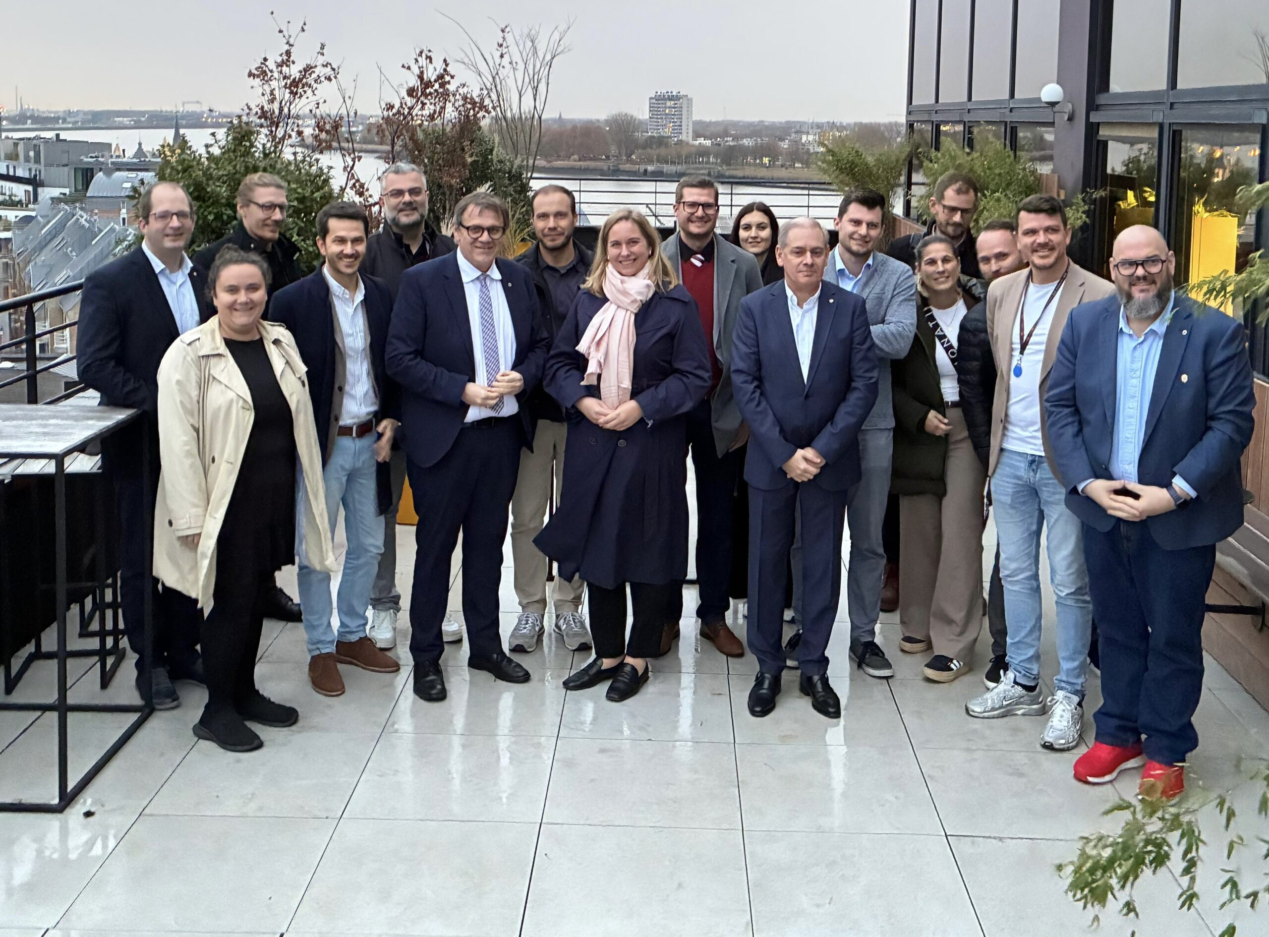 d370b9e2-2f46-443d-88e8-a42391fd8d0a