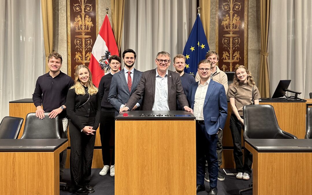 Politik erleben: Vorarlberger Studierende starten mit dem „PolicyLab Wirtschaft & Standort“ in Wien 